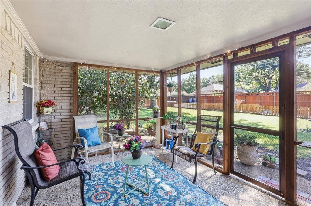 7806 Woodstone Lane, Dallas, TX 75248 7806 Woodstone Lane, Dallas, TX 75248