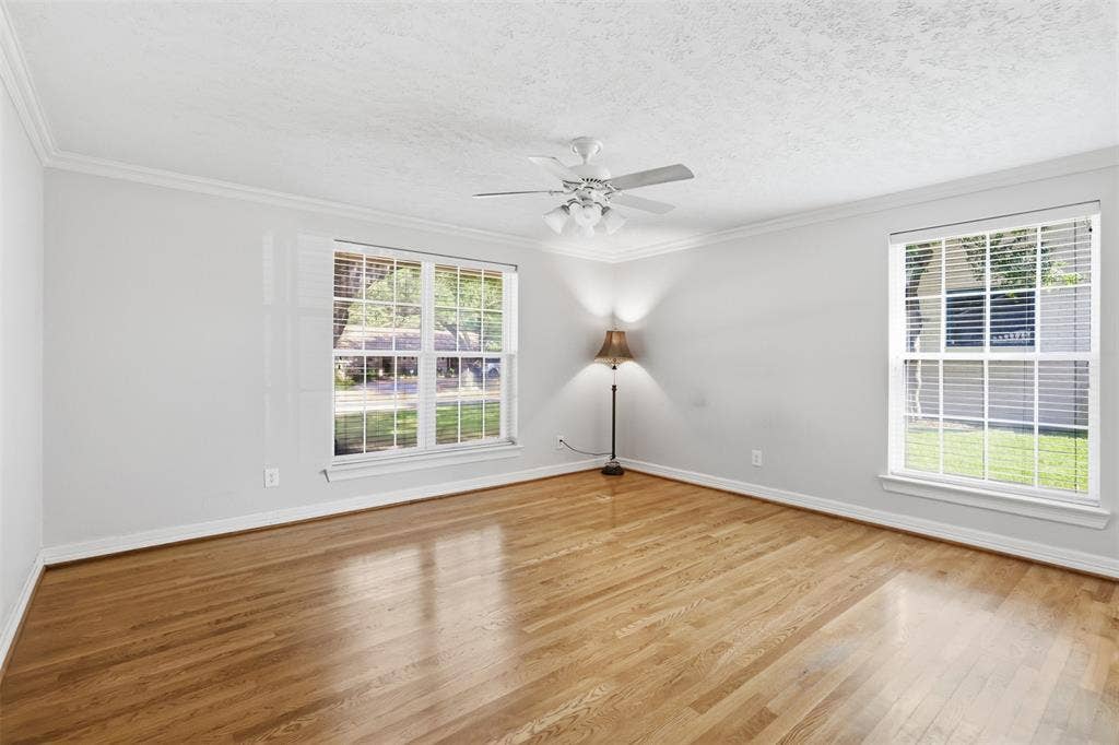 7806 Woodstone Lane, Dallas, TX 75248 7806 Woodstone Lane, Dallas, TX 75248