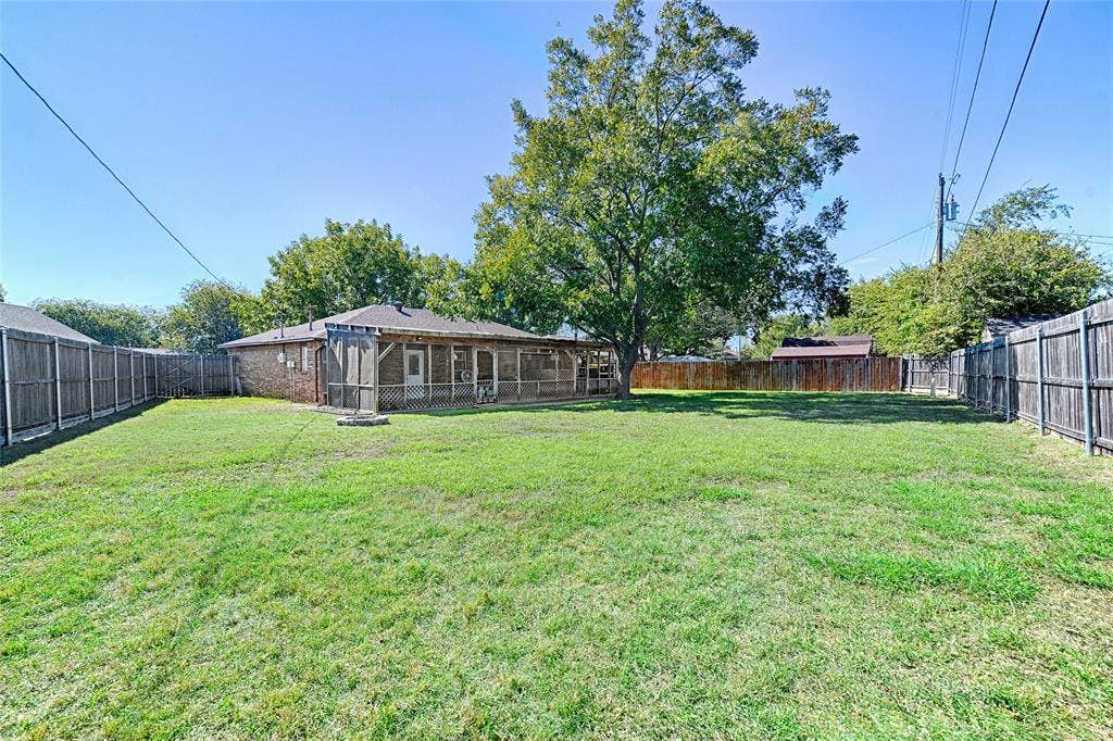 305 Tejas Drive, Glenn Heights, TX 75154 305 Tejas Drive, Glenn Heights, TX 75154