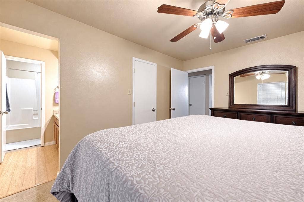 305 Tejas Drive, Glenn Heights, TX 75154 305 Tejas Drive, Glenn Heights, TX 75154