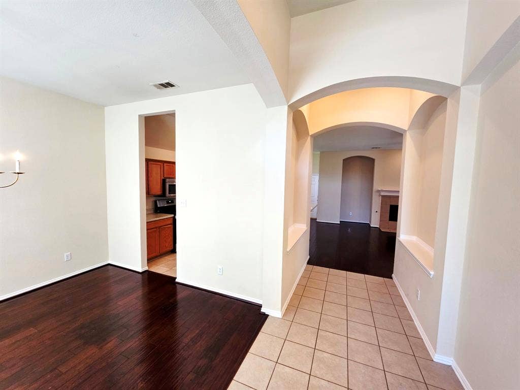 3205 Hamlett Lane, Garland, TX 75043