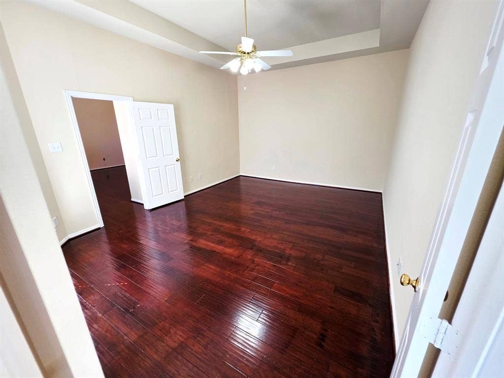 3205 Hamlett Lane, Garland, TX 75043