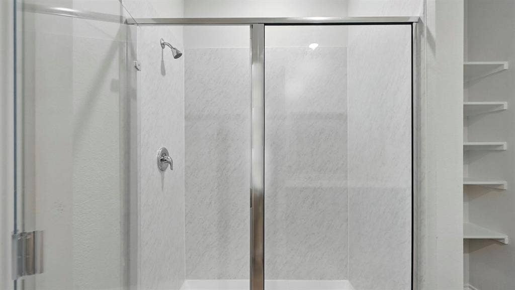 2620 Ocean View Grove, Crandall, TX 75114 Bathroom