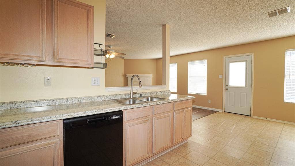 1403 Glenwick Drive, Rockwall, TX 75032 1403 Glenwick Drive, Rockwall, TX 75032
