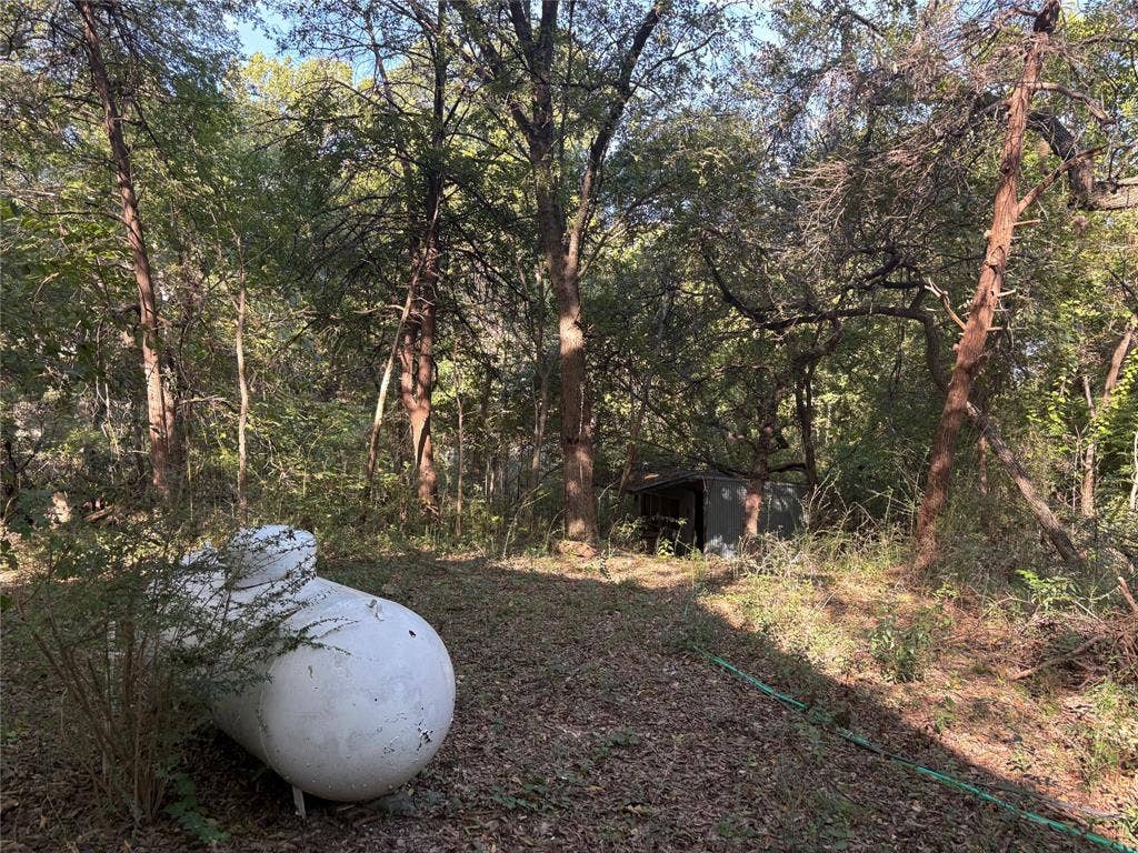 1001 N Cockrell Hill Road, DeSoto, TX 75115 1001 N Cockrell Hill Road, DeSoto, TX 75115