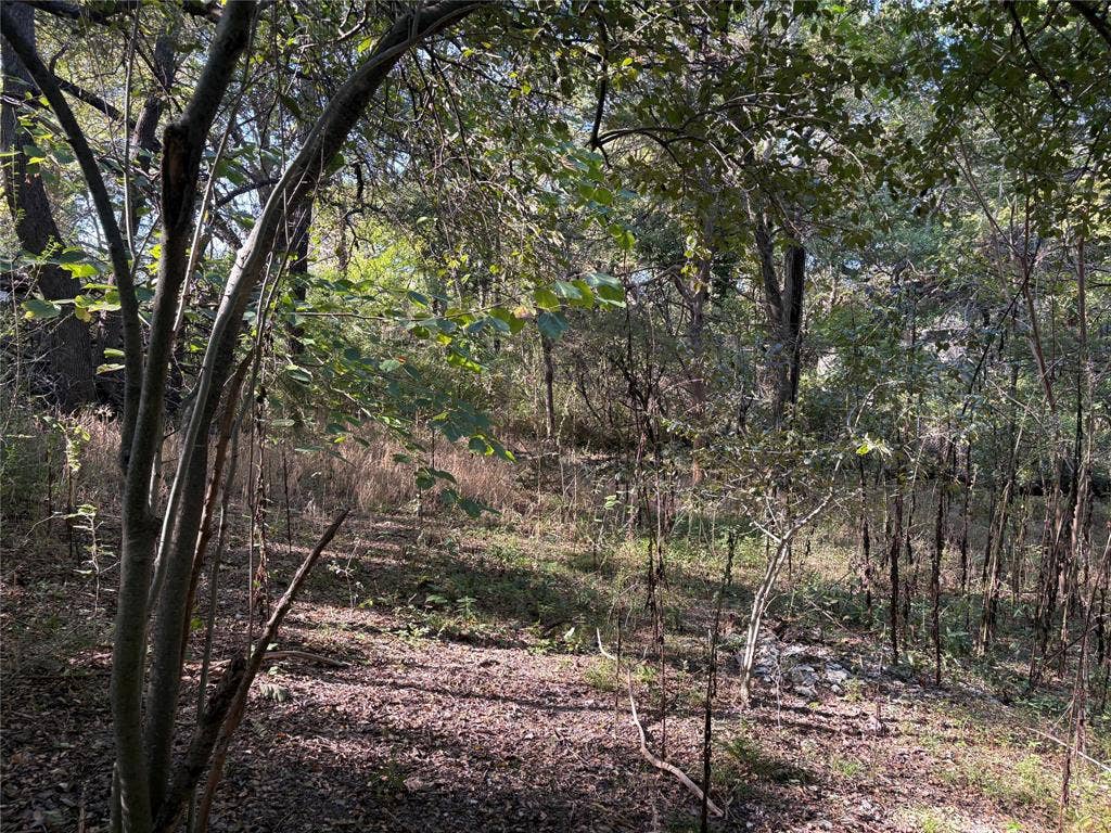 1001 N Cockrell Hill Road, DeSoto, TX 75115 1001 N Cockrell Hill Road, DeSoto, TX 75115