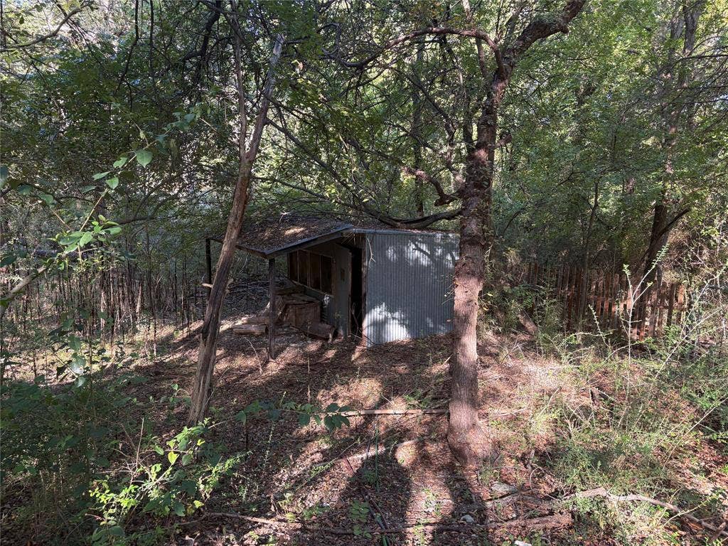 1001 N Cockrell Hill Road, DeSoto, TX 75115 1001 N Cockrell Hill Road, DeSoto, TX 75115