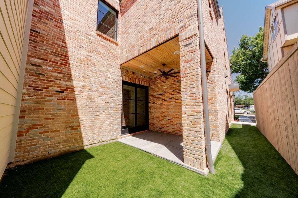 4129 Grassmere, University Park, TX 75205 4129 Grassmere, University Park, TX 75205