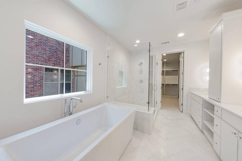 4129 Grassmere, University Park, TX 75205 4129 Grassmere, University Park, TX 75205