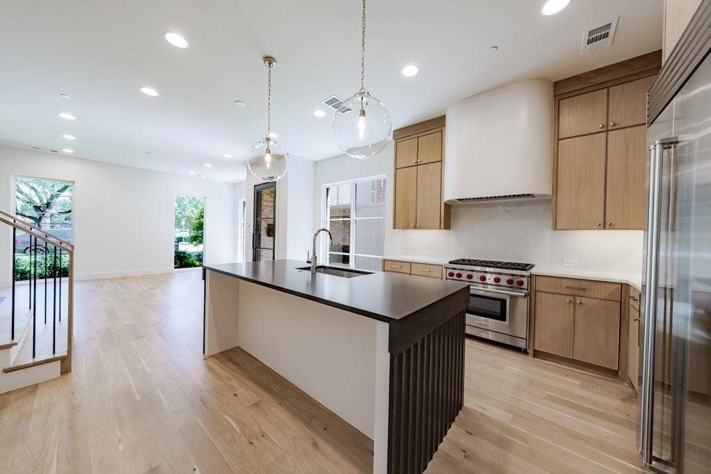 4129 Grassmere, University Park, TX 75205 4129 Grassmere, University Park, TX 75205