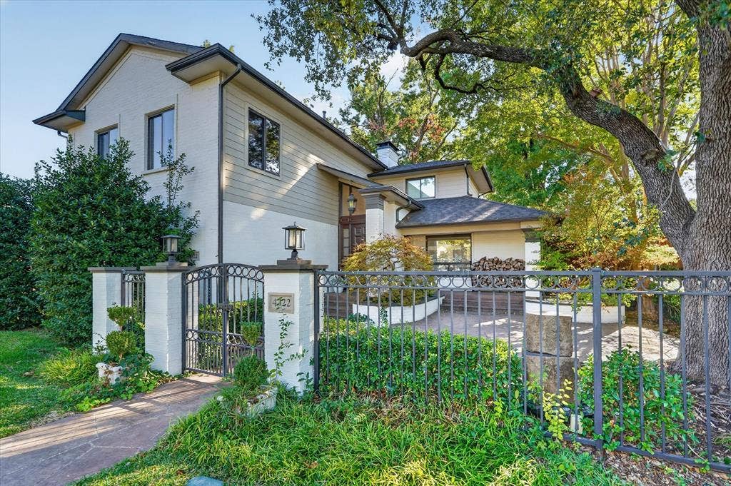 4322 Crowley Drive, Dallas, TX 75229 Elevation