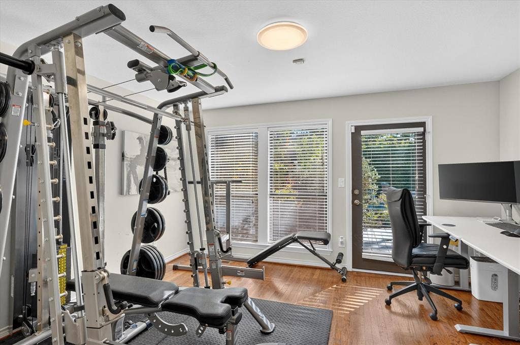 4322 Crowley Drive, Dallas, TX 75229 Secondary bedroom