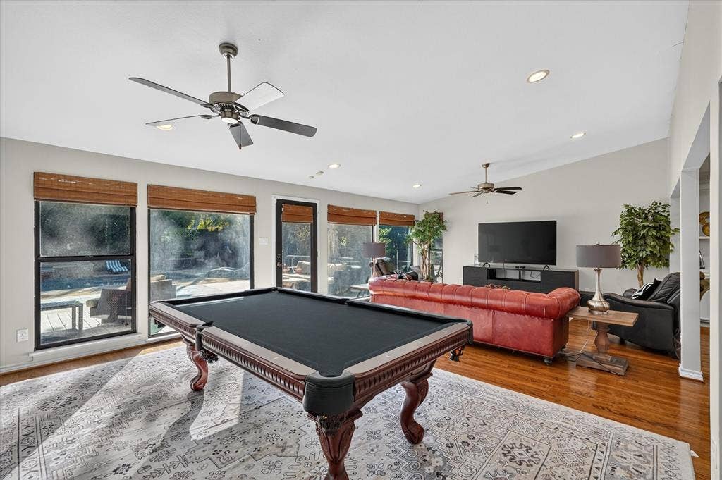 4322 Crowley Drive, Dallas, TX 75229 Extended living room