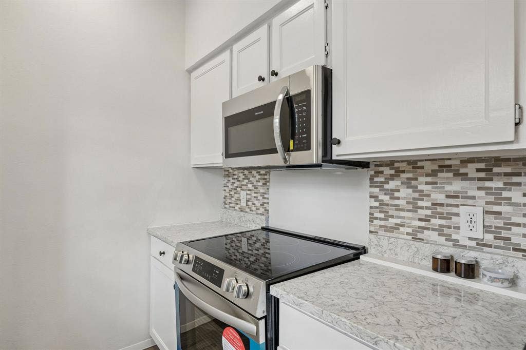 3919 Cole Avenue, #101, Dallas, TX 75204 3919 Cole Avenue, #101, Dallas, TX 75204