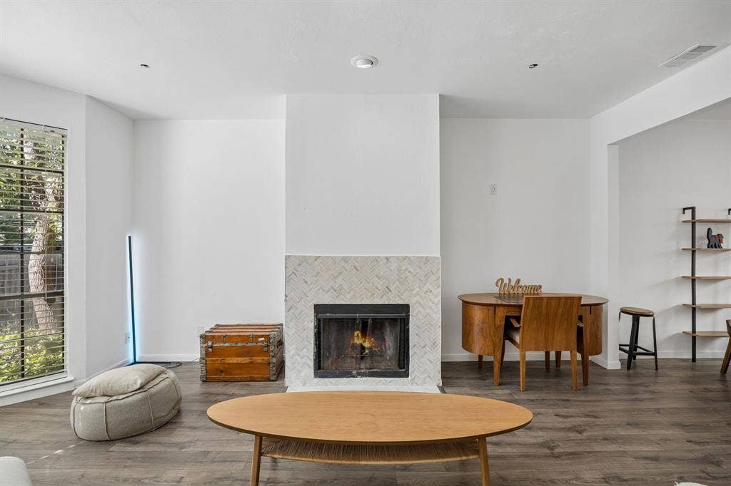 3919 Cole Avenue, #101, Dallas, TX 75204 3919 Cole Avenue, #101, Dallas, TX 75204
