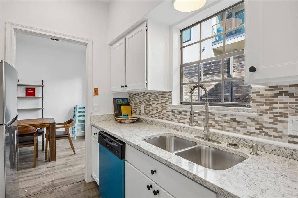 3919 Cole Avenue, #101, Dallas, TX 75204 3919 Cole Avenue, #101, Dallas, TX 75204