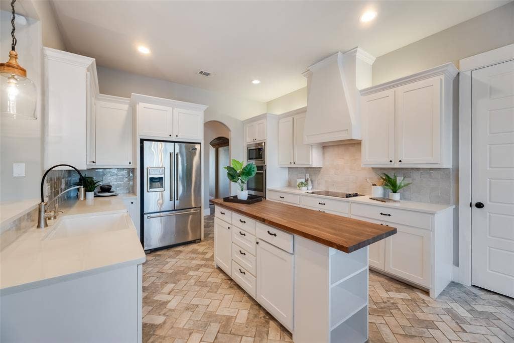 1570 Winding Creek Lane, Rockwall, TX 75032 1570 Winding Creek Lane, Rockwall, TX 75032