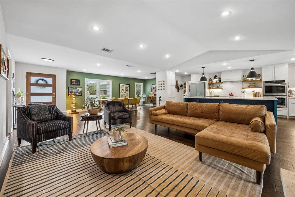 9 Willow Creek Place, Richardson, TX 75080 9 Willow Creek Place, Richardson, TX 75080