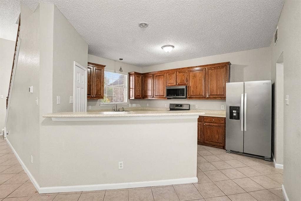 2101 Birch Bend, Mesquite, TX 75181