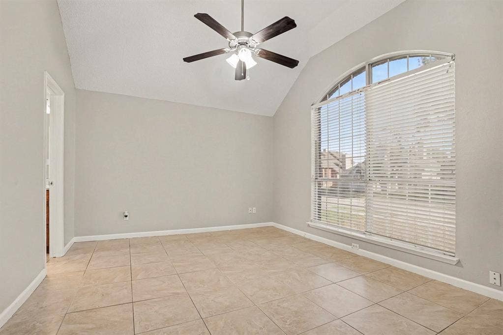 2101 Birch Bend, Mesquite, TX 75181