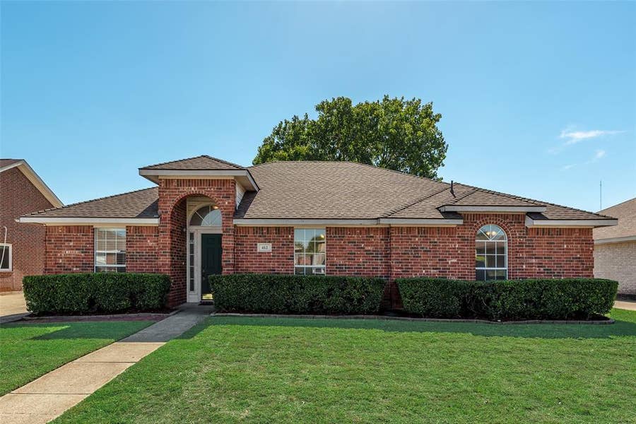 Property photo for 412 Overland Trail, Cedar Hill, TX