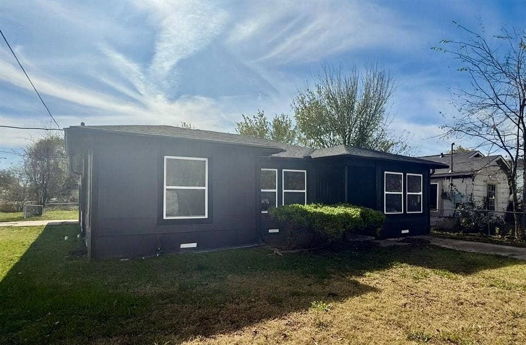 3901 Park Street, Greenville, TX 75401 3901 Park Street, Greenville, TX 75401