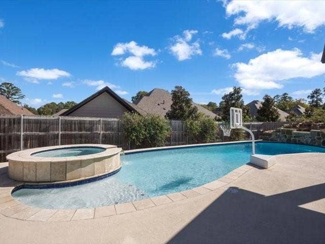 6528 Emory Court, Tyler, TX 75703