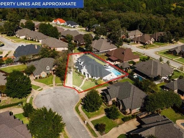 6528 Emory Court, Tyler, TX 75703