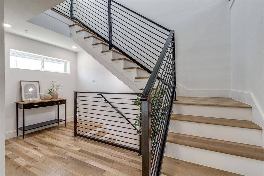 4701 San Jacinto Street, #101, Dallas, TX 75204 4701 San Jacinto Street, #101, Dallas, TX 75204