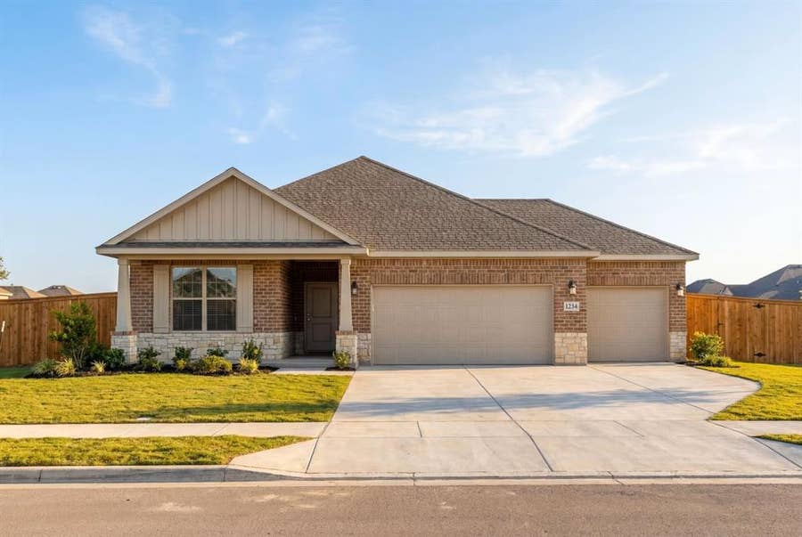 Property photo for 301 Saddletree Drive, Nevada, TX