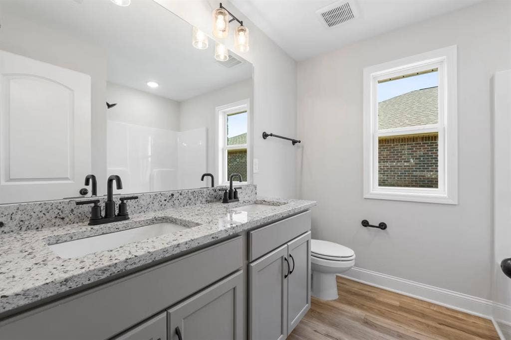 301 Saddletree Drive, Nevada, TX 75173 301 Saddletree Drive, Nevada, TX 75173