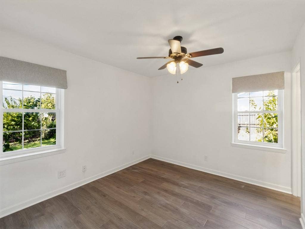 329 N Cottonwood Drive, Richardson, TX 75080 329 N Cottonwood Drive, Richardson, TX 75080