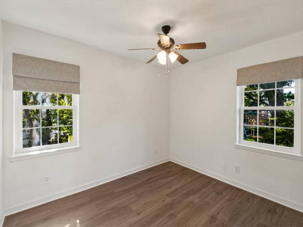 329 N Cottonwood Drive, Richardson, TX 75080 329 N Cottonwood Drive, Richardson, TX 75080
