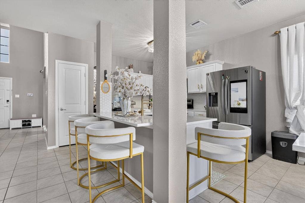 2325 Redwood Drive, Lancaster, TX 75134 2325 Redwood Drive, Lancaster, TX 75134