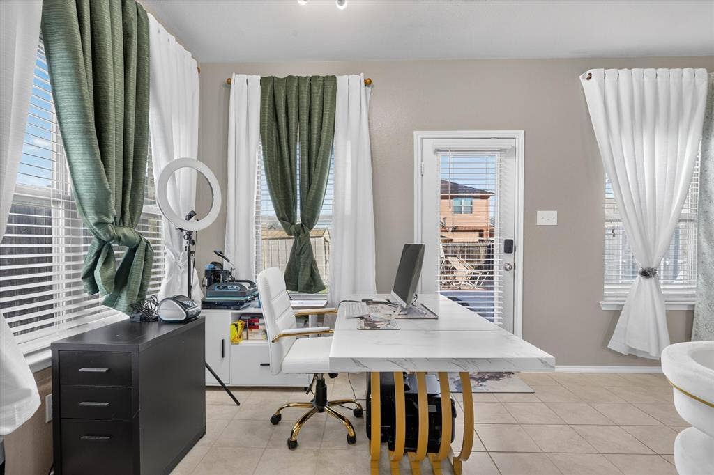 2325 Redwood Drive, Lancaster, TX 75134 2325 Redwood Drive, Lancaster, TX 75134