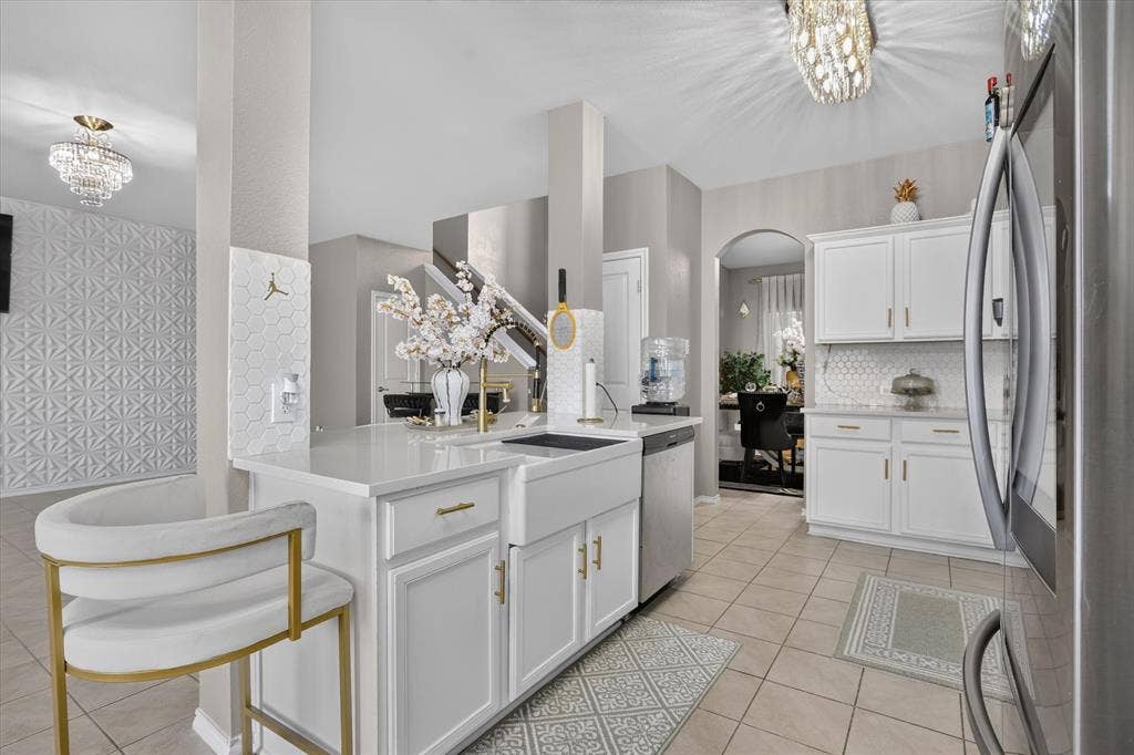 2325 Redwood Drive, Lancaster, TX 75134 2325 Redwood Drive, Lancaster, TX 75134