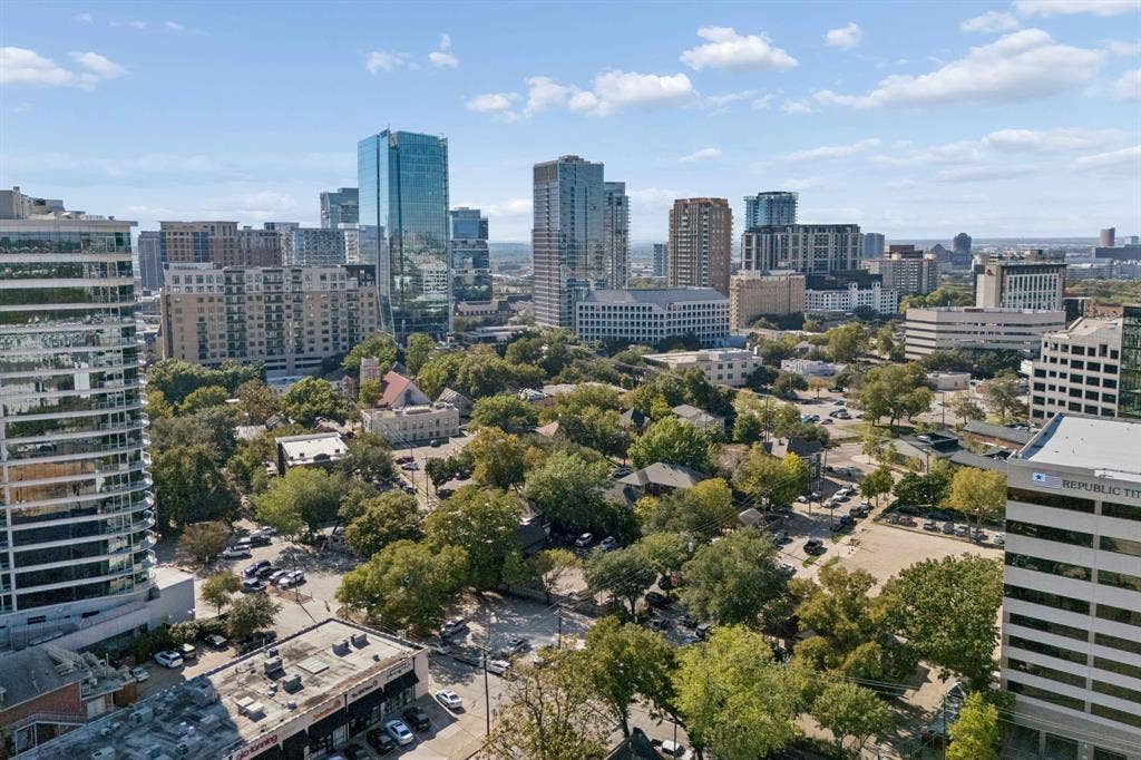 3210 Carlisle Street, #34, Dallas, TX 75204 3210 Carlisle Street, #34, Dallas, TX 75204