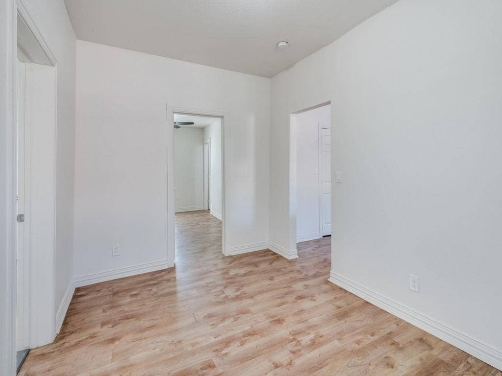 2300 Dathe Street, Dallas, TX 75215 2300 Dathe Street, Dallas, TX 75215