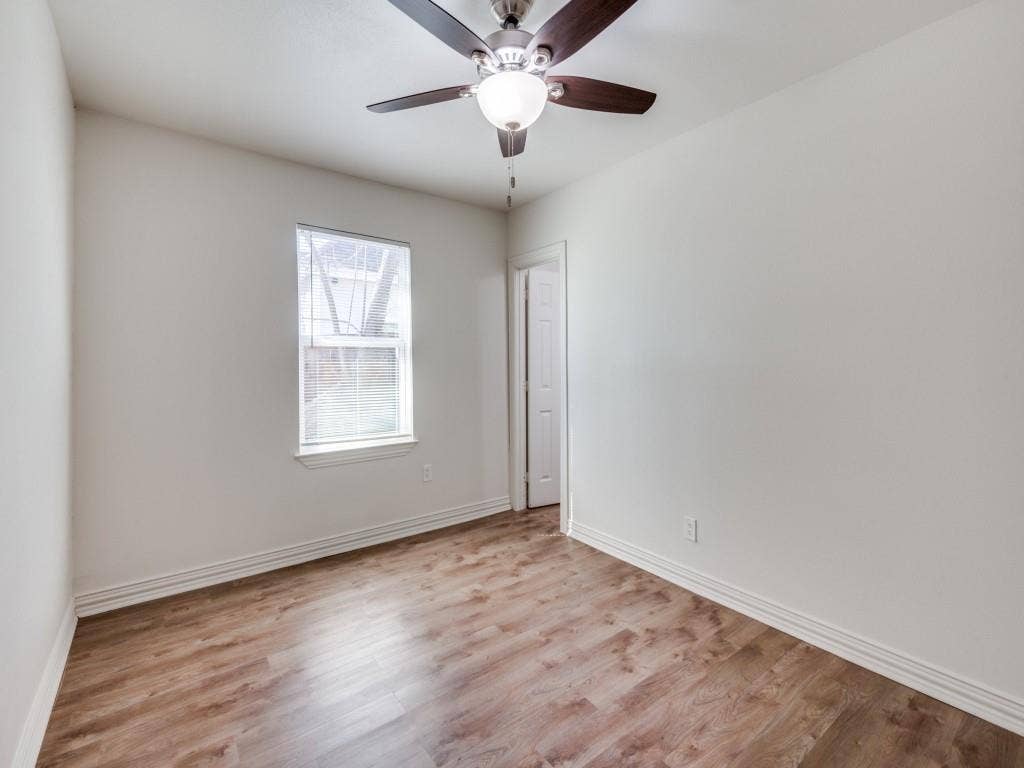 2300 Dathe Street, Dallas, TX 75215 2300 Dathe Street, Dallas, TX 75215