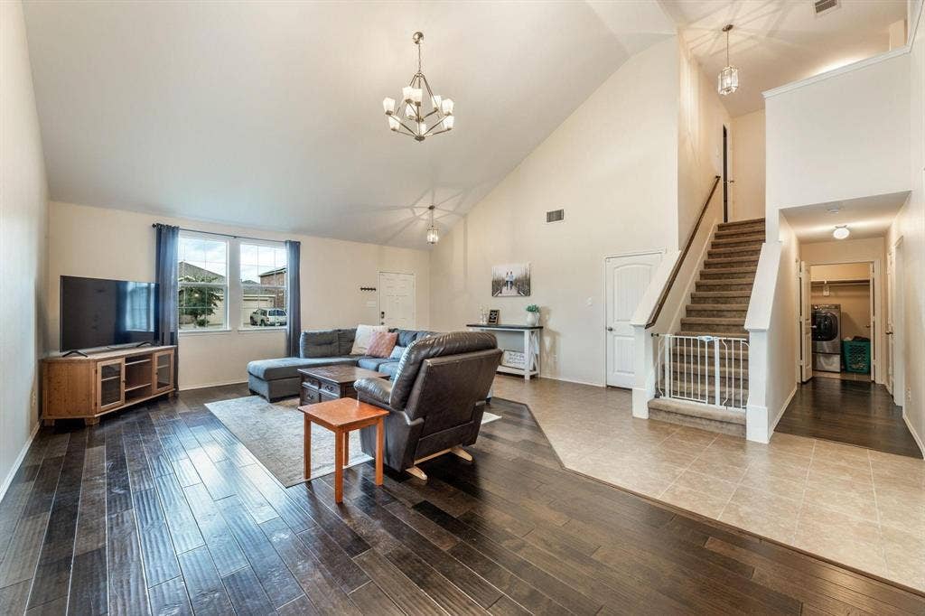 2121 Meadow View Drive, Princeton, TX 75407 2121 Meadow View Drive, Princeton, TX 75407