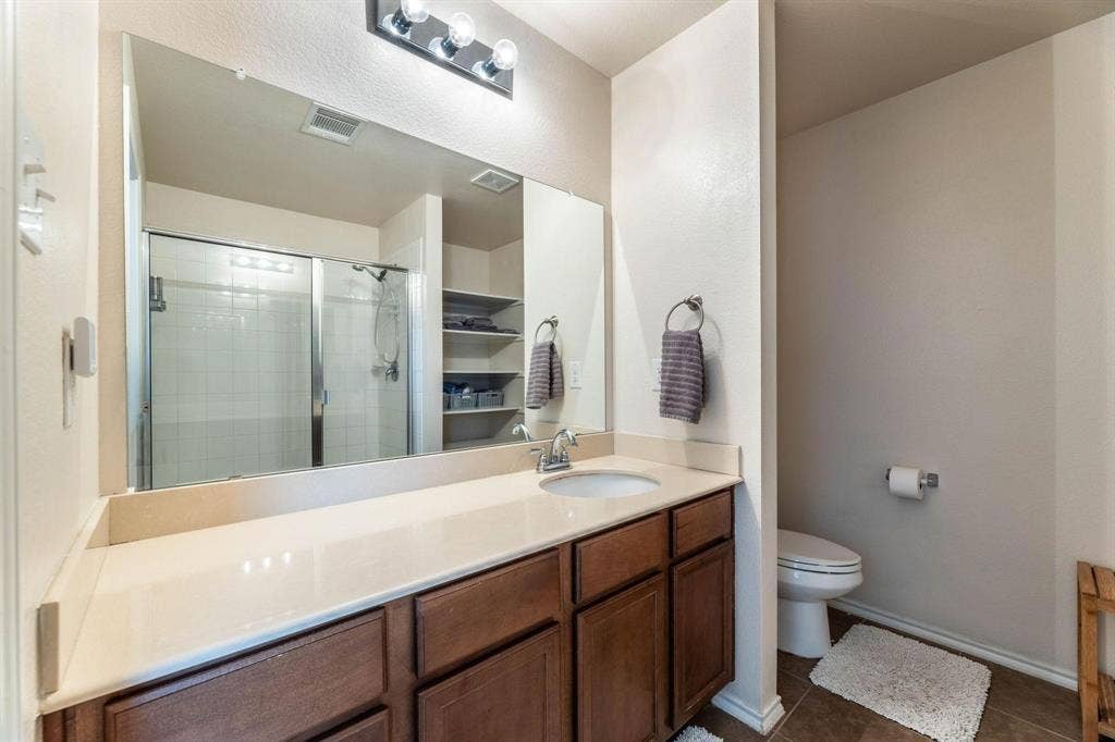 2121 Meadow View Drive, Princeton, TX 75407 2121 Meadow View Drive, Princeton, TX 75407