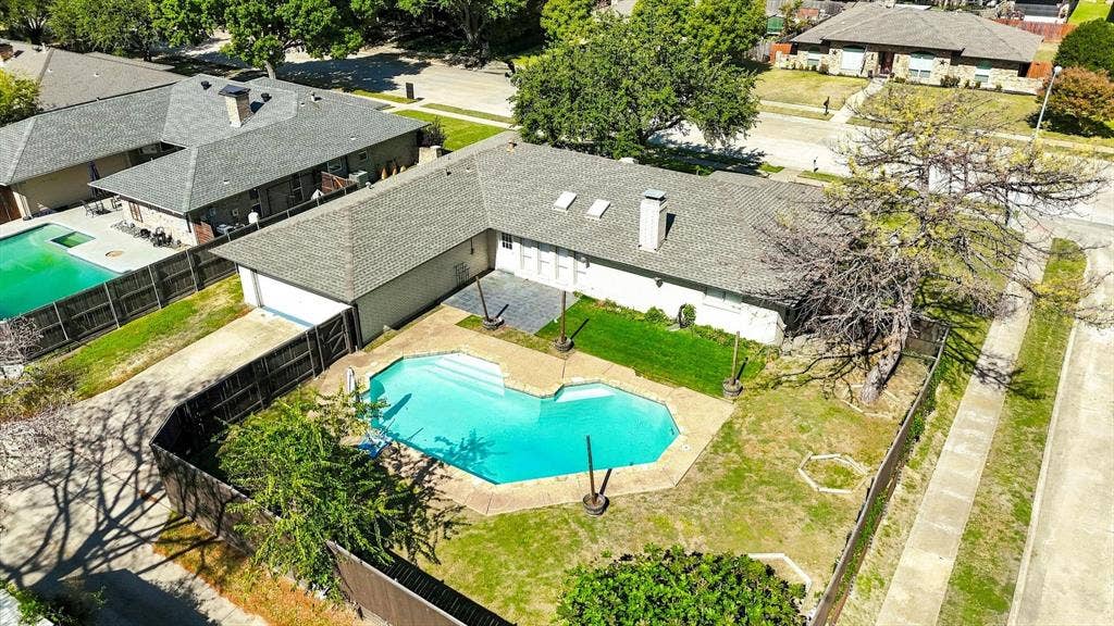 1900 Ports O Call Drive, Plano, TX 75075 1900 Ports O Call Drive, Plano, TX 75075