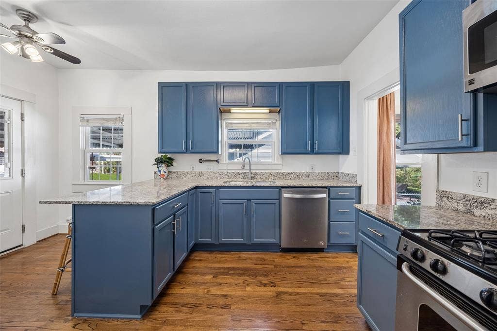 1027 Eldorado Avenue, Dallas, TX 75208 1027 Eldorado Avenue, Dallas, TX 75208