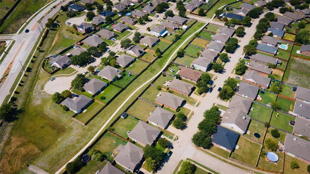 Beazer Homes Brookville Estates