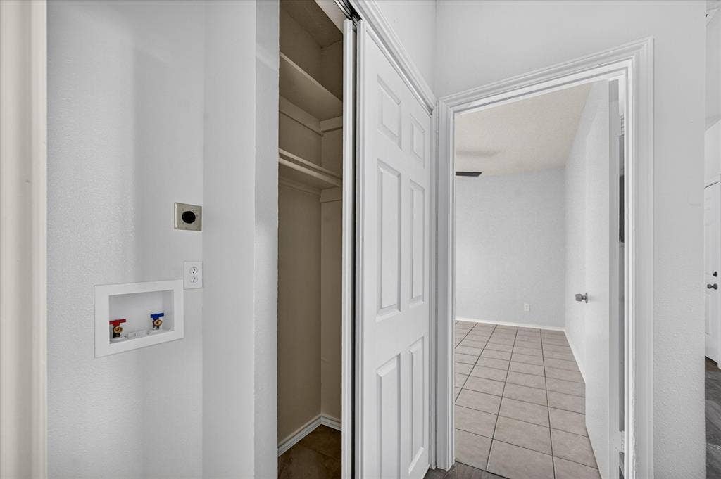 9737 Whitehurst Drive, #51, Dallas, TX 75243 9737 Whitehurst Drive, #51, Dallas, TX 75243