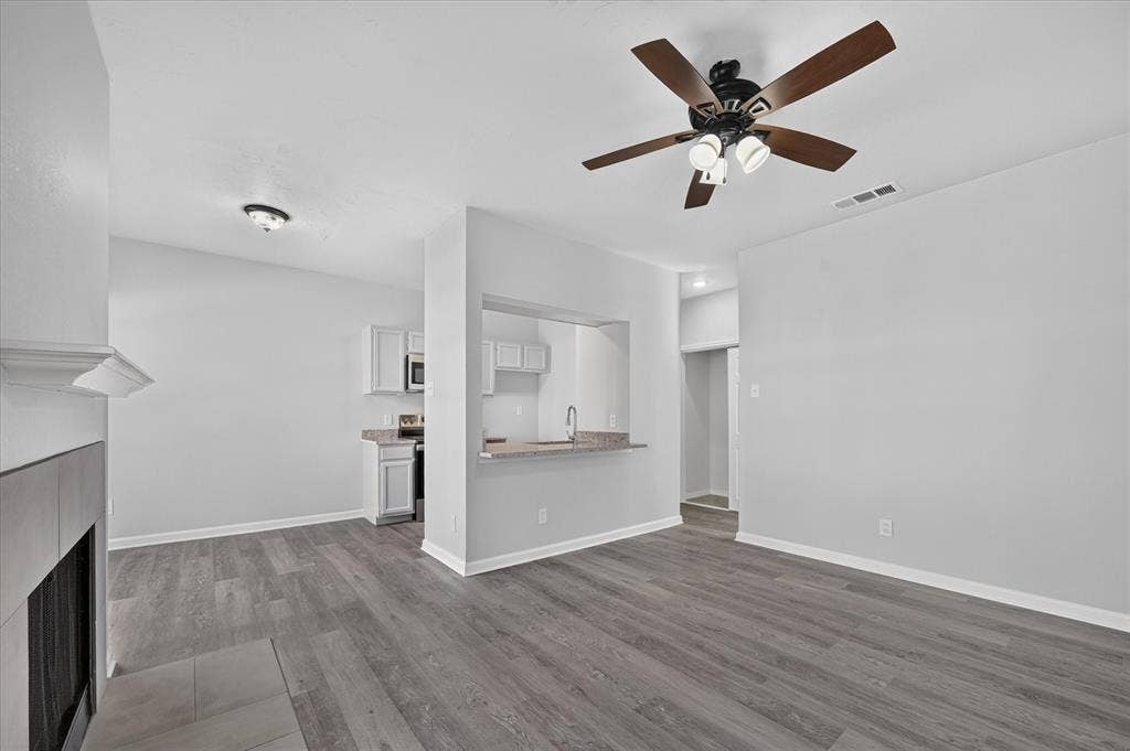 9737 Whitehurst Drive, #51, Dallas, TX 75243 9737 Whitehurst Drive, #51, Dallas, TX 75243