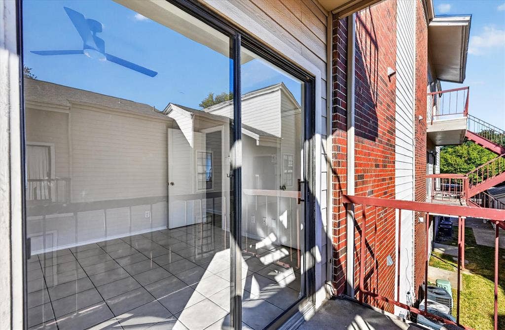 9737 Whitehurst Drive, #51, Dallas, TX 75243 9737 Whitehurst Drive, #51, Dallas, TX 75243