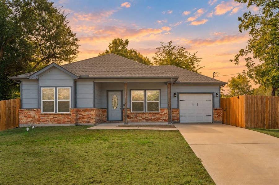 Property photo for 2115 Jones Street, Greenville, TX