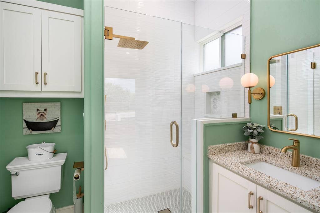 601 S Jupiter Road, Allen, TX 75002 601 S Jupiter Road, Allen, TX 75002