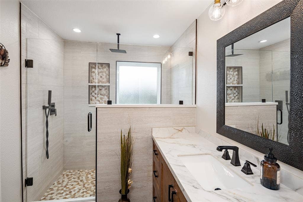 601 S Jupiter Road, Allen, TX 75002 Bathroom in Pool HOuse